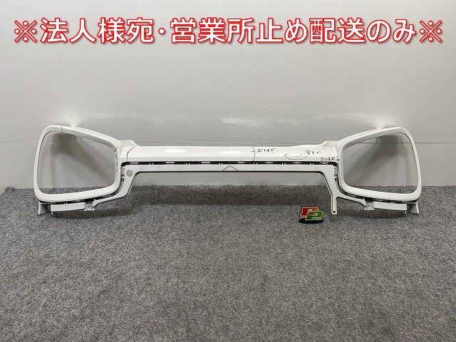 アルト/キャロル HA36S/HA36V/HB36S 純正 フロント グリル フレーム 72111-74P00 スペリアホワイト 26U スズキ(142870)