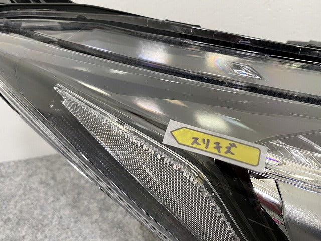 リーフ/LEAF ZE1 右 ヘッドライト/ランプ LED レベライザー 刻印P ICHIKOH 1954 日産(142927)