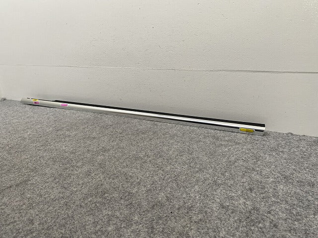 新品!CLSクラス C257 純正 左 フロント ドア ベルトモール A267 725 05 00 A 257725050064 メッキ メルセデスベンツ(142930)