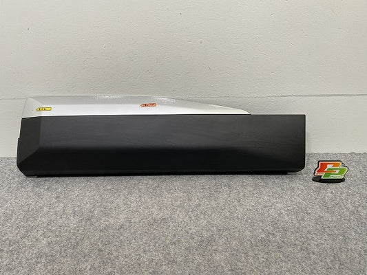 新品!2008 P24/2020- 左 リア ドア サイドパネル 9837637480 98376374YS 素地 プジョー(142947)