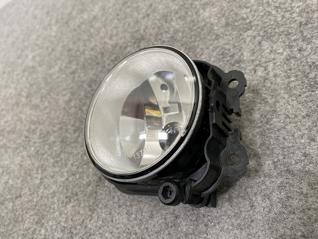 デイズ ルークス B21A 純正 フォグランプ/フォグライト ハロゲン ams 13710/SAE F 0104 F3 日産(142952)