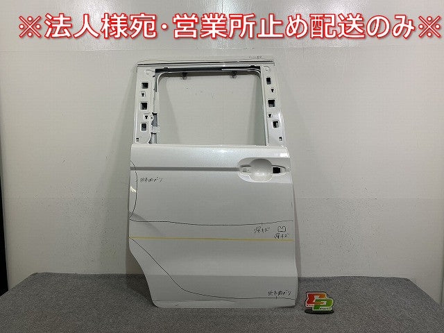 N-BOX/NBOX Nボックス JF3/JF4 純正 右 スライドドア プラチナホワイトパール ホンダ(142958)