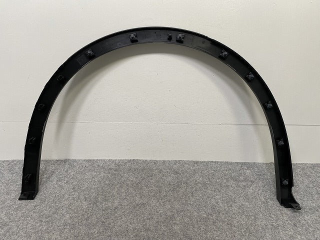 新品!ティグアン 5N系 純正 左 リア フェンダーアーチモール/オーバーフェンダー 5NA854819J 5NA854819J9B9 素地 (142964)