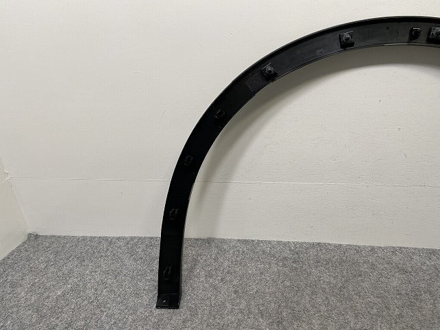 新品!ティグアン 5N系 純正 左 リア フェンダーアーチモール/オーバーフェンダー 5NA854819J 5NA854819J9B9 素地 (142964)