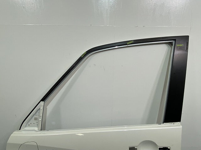 セレナ/ハイウェイスター C27/GFC27/GFNC27 e-POWER/HFC27 純正 左 フロント ドア ブリリアントホワイトパール QAB 日産(142983)