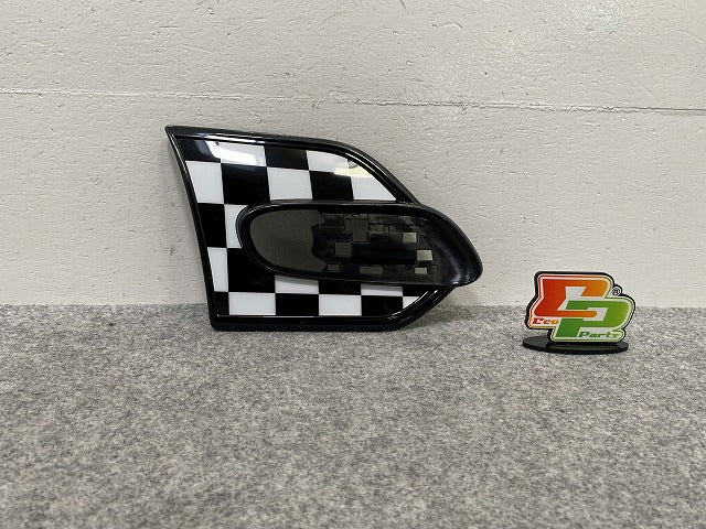 新品!ミニ F55/F56/F57 純正 右 スカットル トリム チェッカーフラッグ 51 142357 010 ホワイト ソリッド MINI(142985)
