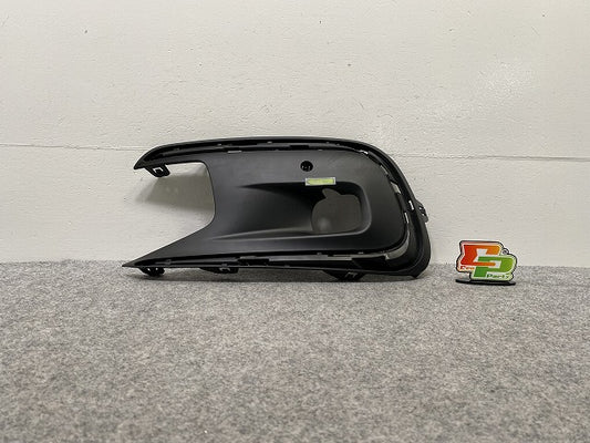 新品!C4 グランド ピカソ B78/2016-2018 純正 左 フロント フォグランプ ガーニッシュ カバー AA37703402 1617537580 シトロエン(142987)