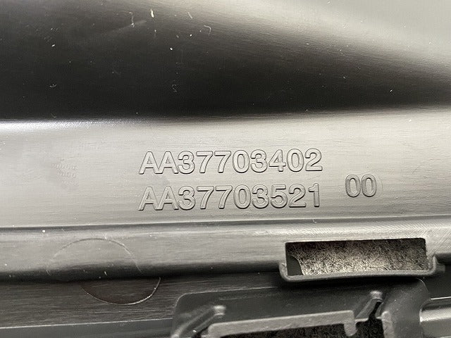 新品!C4 グランド ピカソ B78/2016-2018 純正 左 フロント フォグランプ ガーニッシュ カバー AA37703402 1617537580 シトロエン(142987)