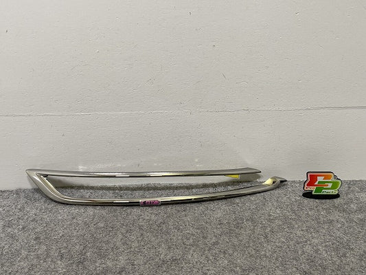 新品!CITROEN/グランド C4 ピカソ 純正 右 フロント クロームバンパーモールディング 202780 1617536780 メッキ シトロエン(142988)