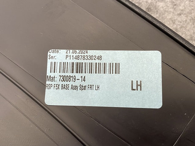 新品!MINI/ミニ F55/F56/F57 純正 左 フロント フェンダーアーチモール/オーバーフェンダー 5177 7 300 819 51777300819 素地 MINI(142999)