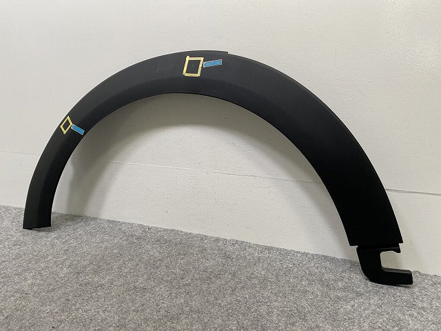 新品!MINI/ミニ F55/F56/F57 純正 左 フロント フェンダーアーチモール/オーバーフェンダー 5177 7 300 819 51777300819 素地 MINI(143008)