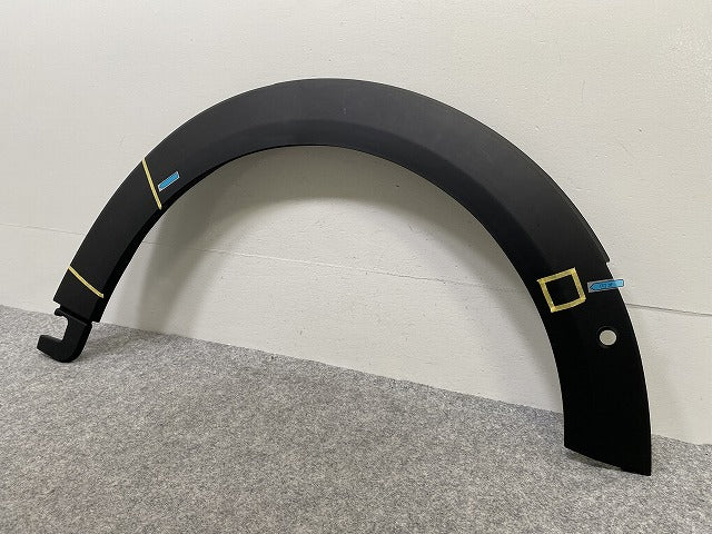 新品!ミニ F55/F56/F57 純正 右 フロント フェンダーアーチモール/オーバーフェンダー 5177 7 300 820 51777403252/51777300820(143010)
