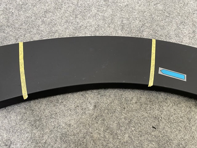 新品!ミニ F55/F56/F57 純正 右 フロント フェンダーアーチモール/オーバーフェンダー 5177 7 300 820 51777403252/51777300820(143010)