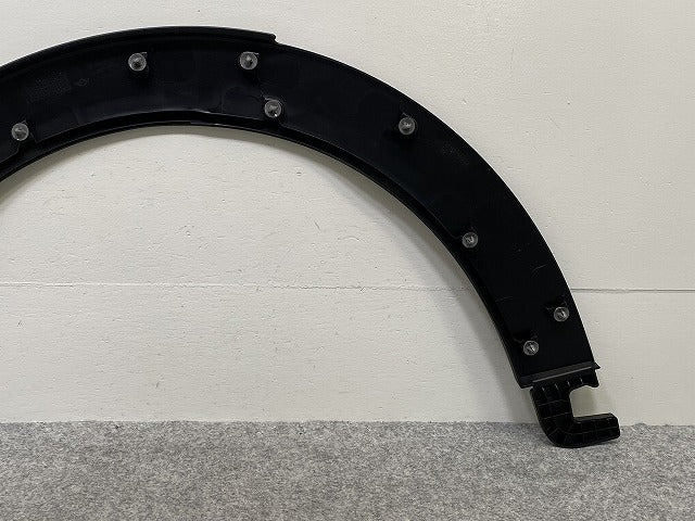 新品!ミニ F55/F56/F57 純正 右 フロント フェンダーアーチモール/オーバーフェンダー 5177 7 300 820 51777403252/51777300820(143011)
