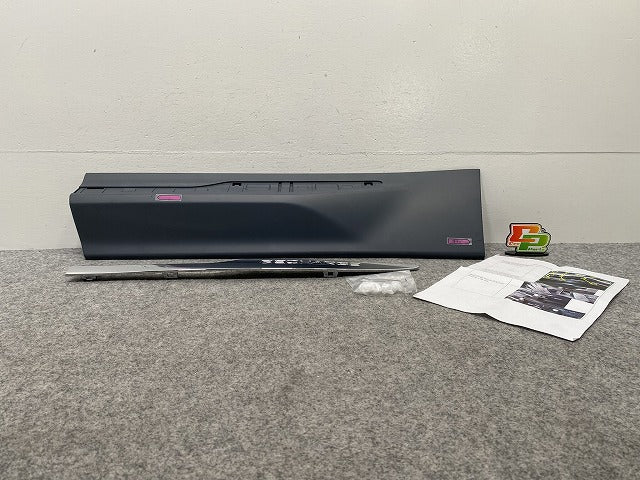 新品!XC60 UB UD 系 純正 左 リア ドア サイドパネル 31440304/296 V 40007009 サフ ボルボ(143021)