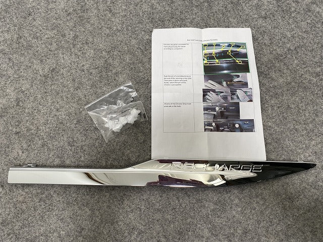 新品!XC60 UB UD 系 純正 左 リア ドア サイドパネル 31440304/296 V 40007009 サフ ボルボ(143021)