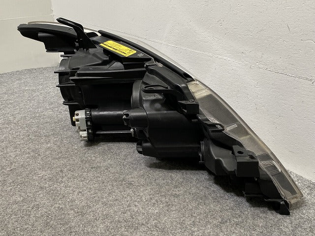 エスティマ アエラス/3型 50系/ACR50W/ACR55W/GSR50W/GSR55W 純正 中期 左 ヘッドライト/ランプ キセノン HID レベライザー AFS無 (143058)