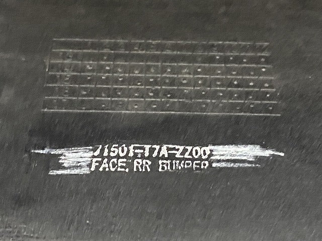 ヴェゼル/VEZEL RU1/RU2/RU3/RU4 純正 リア バンパー 71501-T7A-ZZ00 スーパープラチナグレーメタリック NH905M ホンダ(143070)