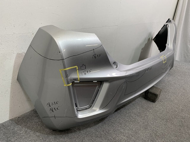 フィット GK3/GK4/GK5/GK6 純正 前期中期 リア バンパー 71501-T5A-0000 アラバスターシルバーメタリック NH700M ホンダ(143073)