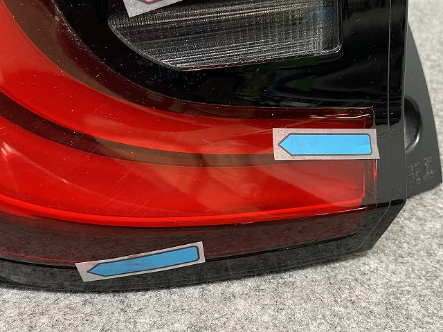 ヤリス KSP210/MXPA10/MXPA15 ハイブリッド/MXPH10/MXPH15 MXPH14/MXPH17 純正 左 テールランプ/LED KOITO K0-10 81561-K0020(143083)