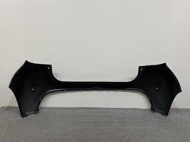 ヤリス KSP210/MXPA10/MXPA15 ハイブリッド/MXPH10/MXPH15 MXPH14/MXPH17 純正 リア バンパー 52159-K0010/20/50 ブラック 202(143116)