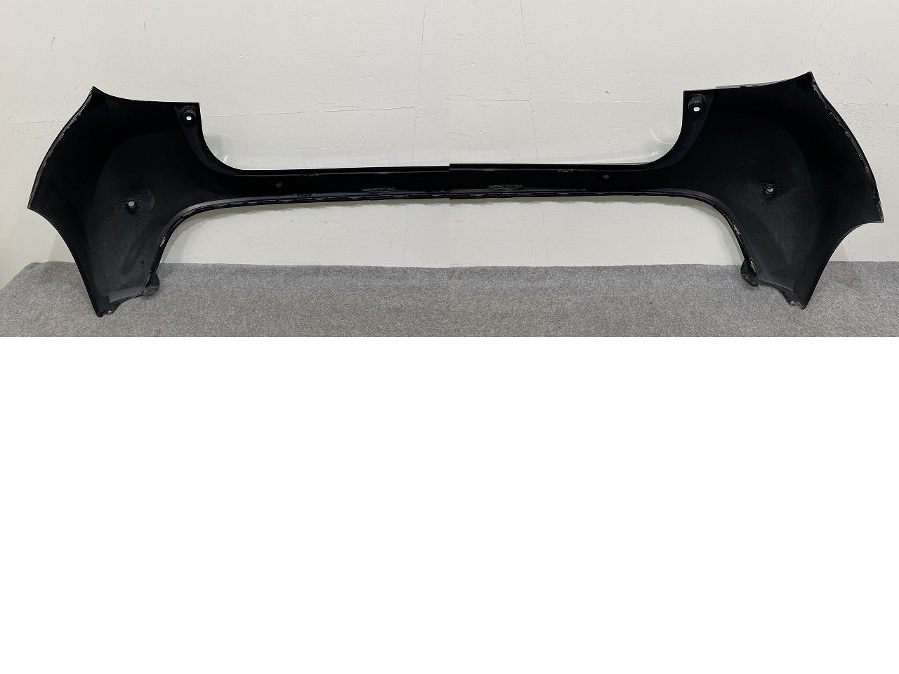ヤリス KSP210/MXPA10/MXPA15 ハイブリッド/MXPH10/MXPH15 MXPH14/MXPH17 純正 リア バンパー 52159-K0010/20/50 ブラック 202(143116)