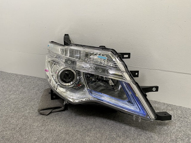 セレナ/ハイウェイスター C26/FC26/FNC26/FPC26/FNPC26/HFC26 純正 後期 右 ヘッドライト/ランプ LED KOITO 100-23683(143129)