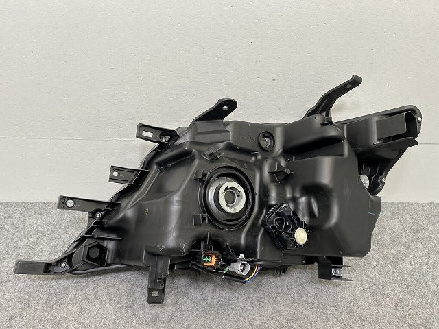 セレナ/ハイウェイスター C26/FC26/FNC26/FPC26/FNPC26/HFC26 純正 後期 右 ヘッドライト/ランプ LED KOITO 100-23683(143129)