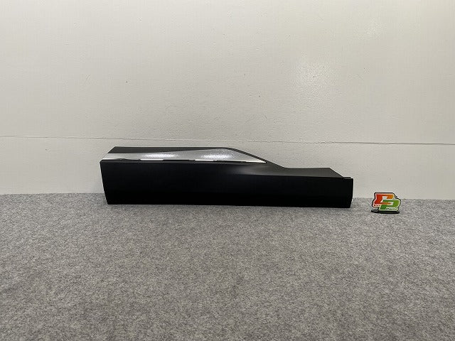 エクストレイル/X-TRAIL T33/SNT33 純正 左 リア ドア サイドパネル 82871 6RA0B 82871-6RA0B 素地/メッキ 日産(143136)