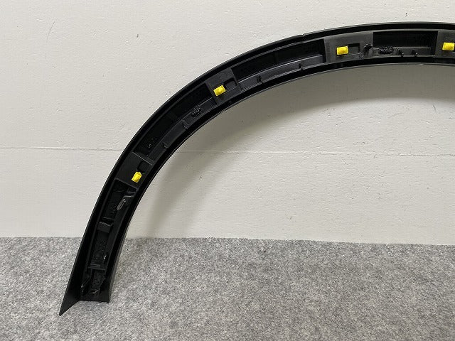 新品!XC90 純正 右 リア フェンダーアーチモール/オーバーフェンダー 31378165 V39790019 未塗装 ボルボ(143159)