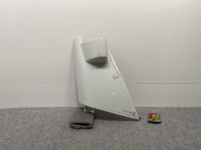 エルフ 5代目/2004-標準 2t 純正 右 フロント コーナーパネル/コーナーカバー ホワイト ソリッド いすゞ(143180)