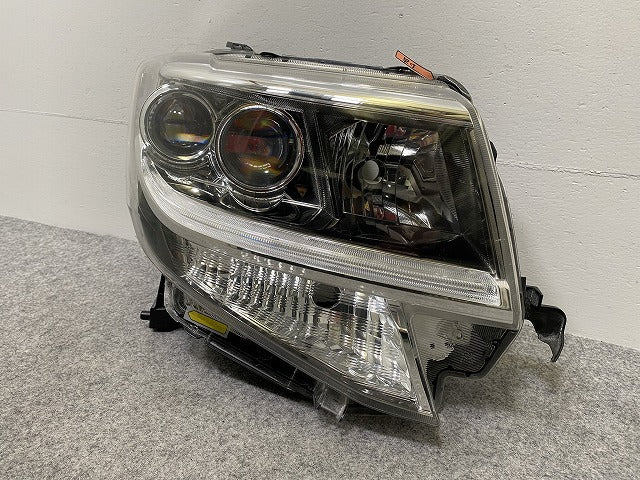 タント カスタム/シフォン カスタム トップエディション LA600S/LA610S LA600F/LA610F 純正 右 ヘッドライト LED 刻印XZ 100-51392(143196)