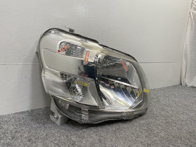 タント LA600S/LA610S 純正 右 ヘッドライト/ランプ レベライザーハロゲン ICHIKOH 1880 ダイハツ(143202)