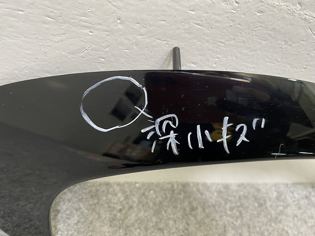 新品!Aクラス W176/AMG 純正 右 フロント グリルモール/ラジエーターグリルモール A176 885 5000 A 1768855000 ブラック ベンツ(143236)