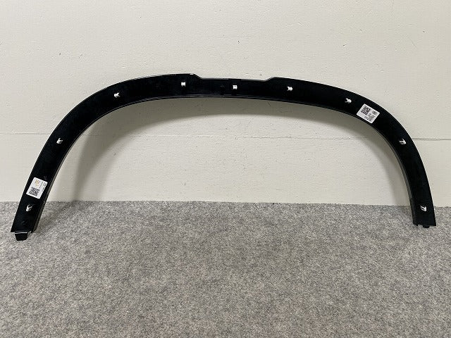 新品!ディフェンダー 2019- 純正 左 フロント フェンダーアーチモール/オーバーフェンダー L8B2-16A075-BX 28LR130587 ブラック(143241)