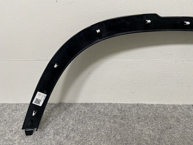 新品!ディフェンダー 2019- 純正 左 フロント フェンダーアーチモール/オーバーフェンダー L8B2-16A075-BX 28LR130587 ブラック(143241)
