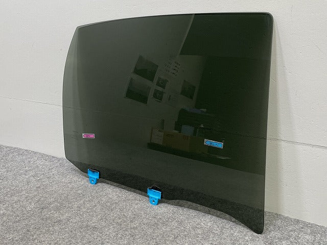 オーラ AURA/ノート NOTE FE13/FSNE13/E13/SNE13 純正 右 リア ガラス 43R-003021 日産(143254)