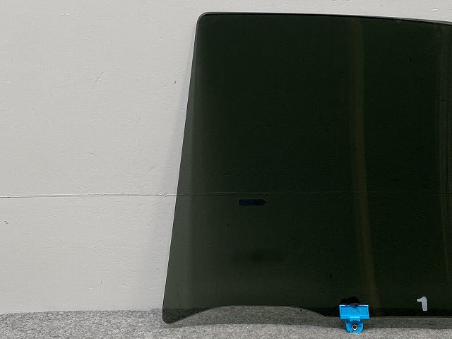 オーラ AURA/ノート NOTE FE13/FSNE13/E13/SNE13 純正 右 リア ガラス 43R-003021 日産(143254)