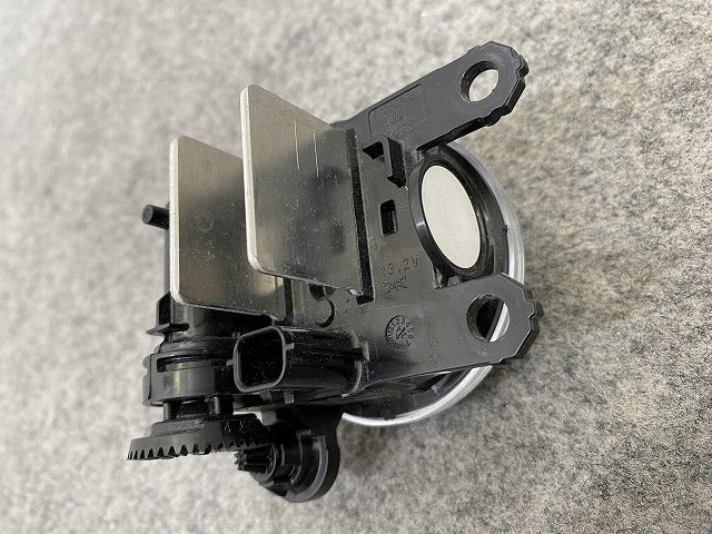 ルークス ハイウェイスター B44A/B45A/B47A/B48A 純正 右 フォグランプ/フォグライト LED VALEO 90206508 日産(143263)