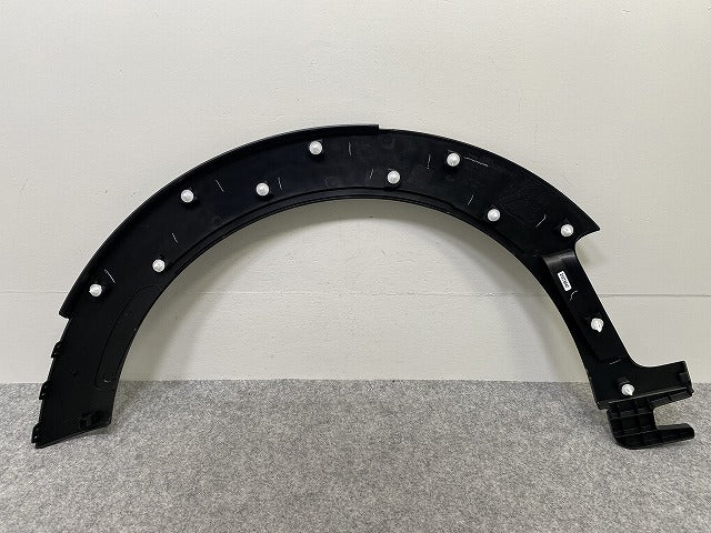 新品!ミニ クラブマン(F54) 純正 右 フロント フェンダーアーチモール/オーバーフェンダー 7348906 51777348906 素地 MINI(143272)