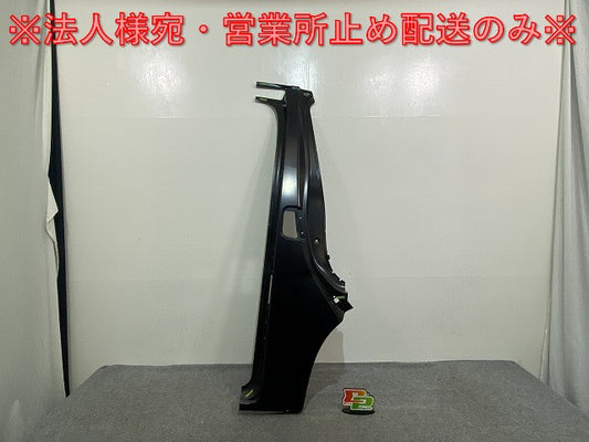 キャラバン NV350 E26 純正 右 Bピラー 未塗装 日産(143320)