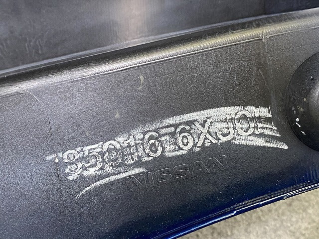 ノート/NOTE E13/SNE13 純正 右 リア コーナーパネル/コーナーカバー 85016 6XJ0H オーロラフレアブルーパール RAY 日産(143327)