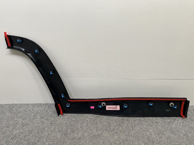 新品!ジープコンパス  2017-2025 純正 左 リア フェンダーアーチモール/オーバーフェンダー 7ST39RXFAA 7ST39RXFAA クライスラー(143328)