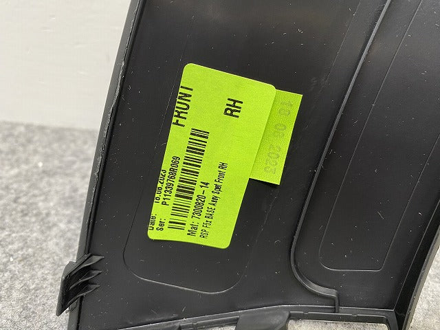 新品!ミニ F55/F56/F57 純正 右 フロント フェンダーアーチモール/オーバーフェンダー 5177 7 300 820 51777403252/51777300820(143349)