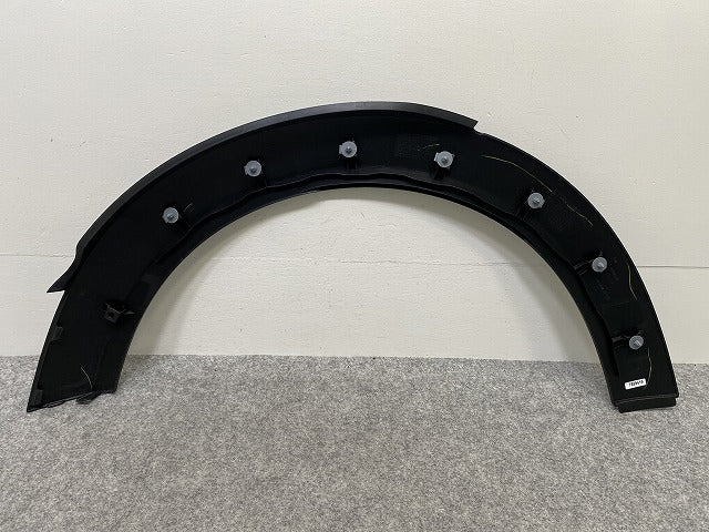 新品!R55 クラブマン R56 3ドア R57/R58/R59 純正 右 フロント フェンダーアーチモール/オーバーフェンダー 146149-10 51777349422143352)