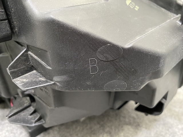 デイズ ハイウェイスター B44W/B45W/B47W/B48W 純正 左 ヘッドライト/ランプ LED レベライザー 刻印B KOITO 100-23776 日産(143415)
