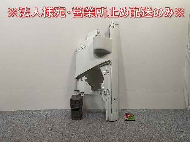 フォワード 5代目/2007-2014 純正 左 フロント コーナーパネル/コーナーカバー ホワイト ソリッド いすゞ(143456)