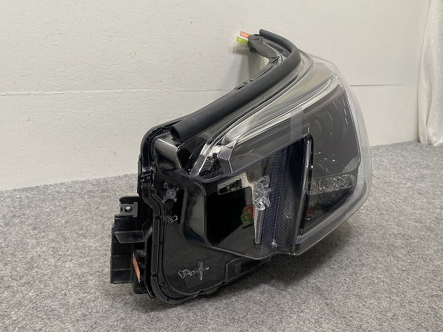 フォレスター SK5/SKE 純正 後期 左 ヘッドライト/ランプ LED 刻印KF KOITO 100-60465 スバル(143488)