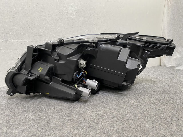 クラウン アスリート 210系/GRS210/GRS211/GRS214/ARS210 ハイブリッド/AWS210/211 純正 後期 右 ヘッドライト/LED 刻印X0 30-444(143509)