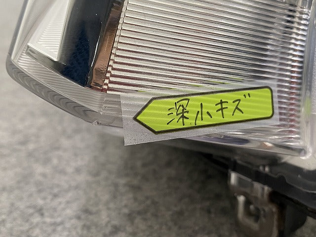 ルーミー/トール/カスタム M900A/M910A/M900S/M910S 純正 前期 右 ヘッドライト/ランプ LED レベライザー 刻印M W3918 81130-B1220(143513)